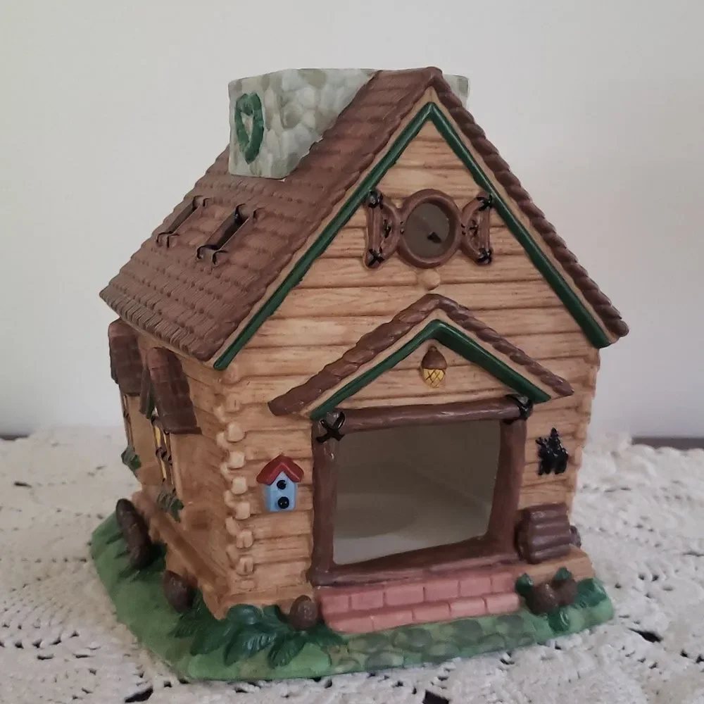 Vintage PartyLite Forest Friends Tealight Tea Light House - P7914